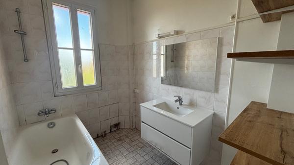 Appartement F3/4 - Quartier marché
