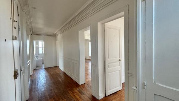 Appartement F3/4 - Quartier marché