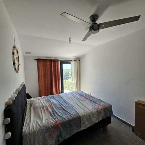 Location Villa83 m² - 4 Pièces - ST PIERRE (97410)