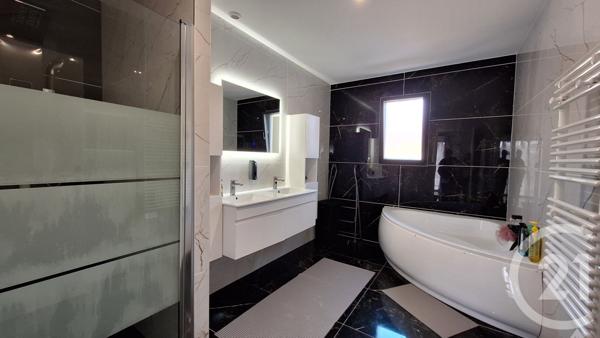 Maison à vendre  6 pièces - 217 m2 COULOUNIEIX CHAMIERS - 24