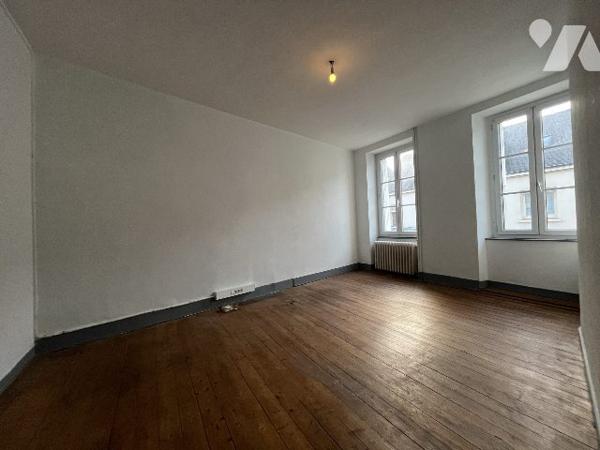 Maison d’habitation mitoyenne des 2 côtés