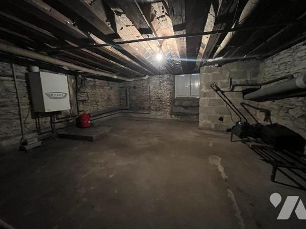 Maison d’habitation mitoyenne des 2 côtés