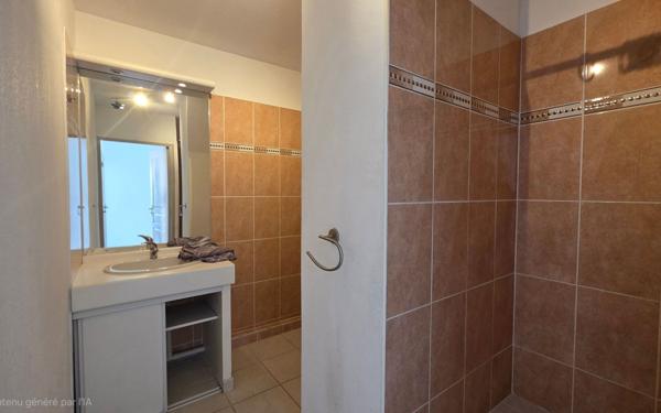 Appartement à vendre    4 pièces •  Lambesc