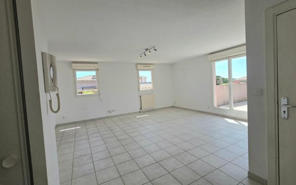 Appartement à vendre    4 pièces •  Lambesc