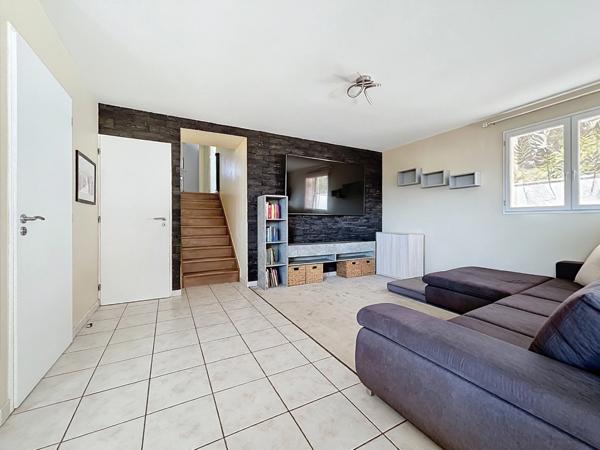 Maison à vendre 4 pièces 124m2 FILLINGES (74)