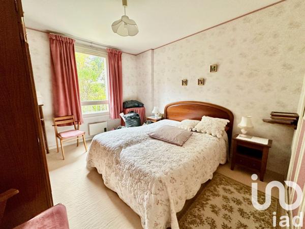 Appartement 3 pièces de 81 m² à Compiègne (60200)