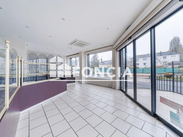 À vendre Local commercial 240 m² - Montlouis-sur-loire 37270