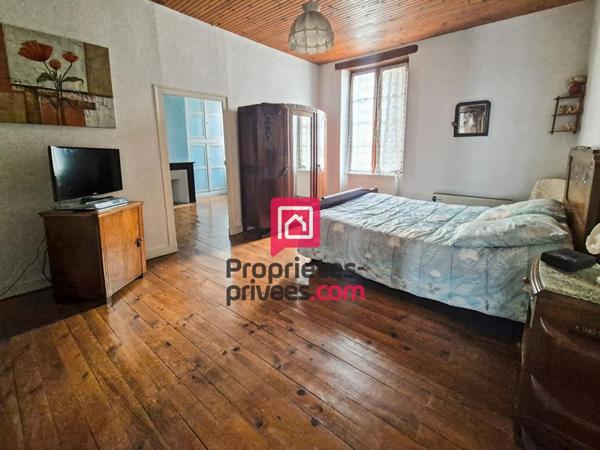 Maison de caractère du XVIIe siècle (270 m²) au coeur de Casteljaloux