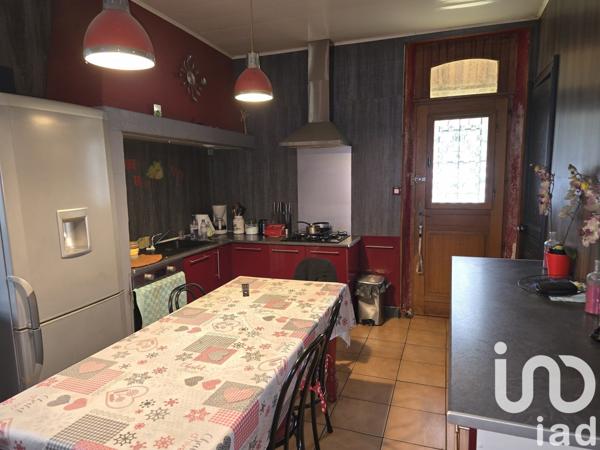 Maison 6 pièces de 95 m² à Méaulte (80300)