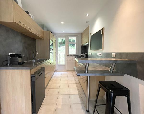 SEVRES Pont de Sèvres - Appartement 4 pièces 385 000 € **  - Référence  690-S