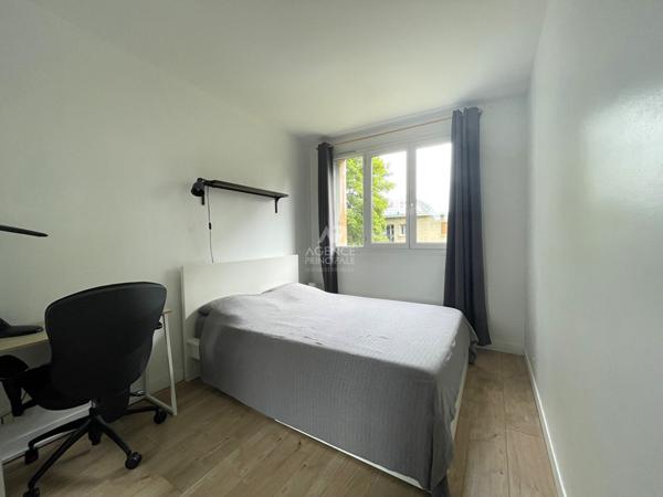 SEVRES Pont de Sèvres - Appartement 4 pièces 385 000 € **  - Référence  690-S