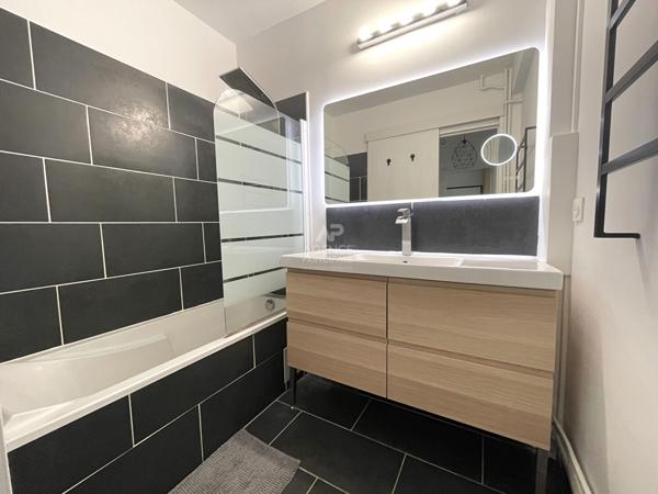 SEVRES Pont de Sèvres - Appartement 4 pièces 385 000 € **  - Référence  690-S