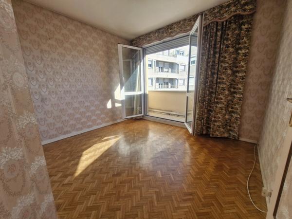 APPARTEMENT 97M² / 3 CHAMBRES / TERRASSE / GARAGE / FOURNEYRON ST ETIENNE (42)