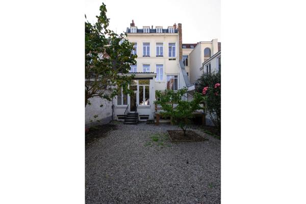A LOUER : T1 à LILLE • Rue Jacquemars Giélée - VAUBAN • 630 € CC • Réf. 663-3.3
