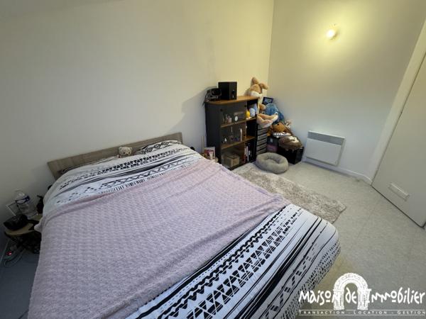 Location Appartement avec terrasse - 2 chambres + bureau - 76m² - COGNAC centre-ville