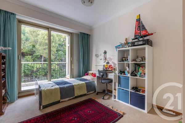Appartement F4 à vendre  4 pièces - 94 m 2   NICE  - 06