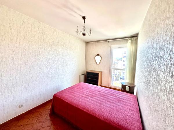 MARSEILLE 4e / 13e – Secteur Chutes-Lavie,T4/5 Traversant – 93 m² – Vue Panoramique – Copropriété Calme +Double Box de 22m2 en SUS.