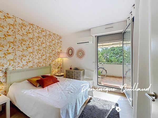 Nîmes-Jean-Jaurès T4 de 101 m² avec terrasse de 26 m², parking et ascenseur