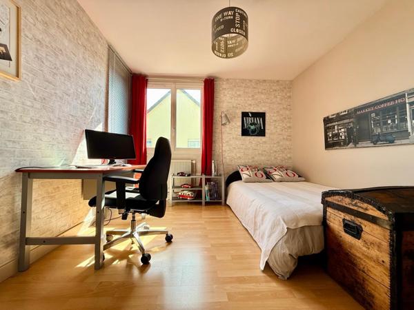 MAISON FAMILIALE – QUARTIER LYCÉE ÎLE-DE-FRANCE 115 m² Carrez | Terrain de 250 m² | Sous-sol total