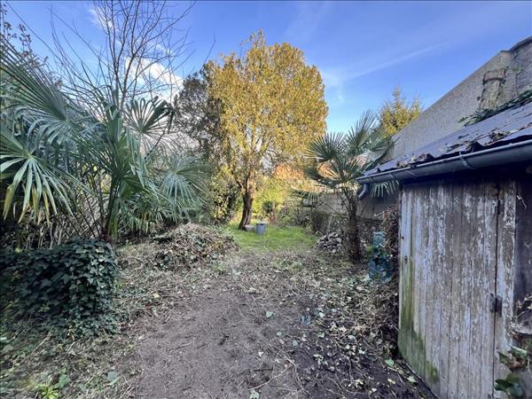 Immeuble à vendre |  Tours |  185 m²