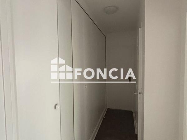 Location Appartement 4 pièces 82.81 m² - 9 RUE DE STRASBOURG Asnieres Sur Seine 92600