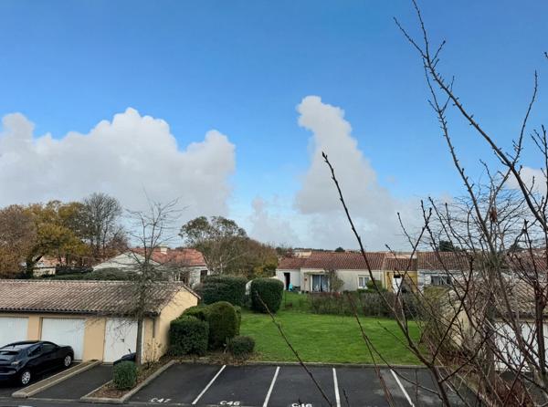 Appartement de type 2 avec parkings