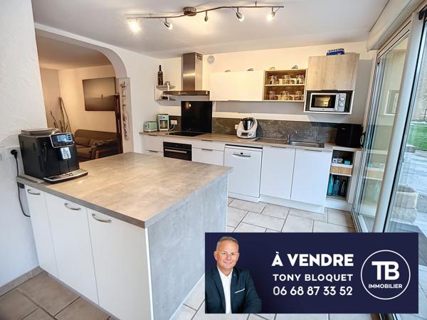 Saint-Savin (38300) ST SAVIN - CORPS DE FERME RENOVE AVEC DEPENDANCES