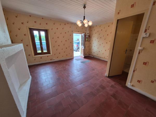 PLAIN PIED  proche commerces-jardin-garage-atelier