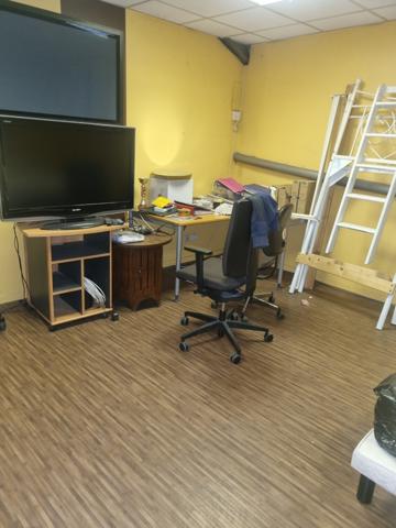 Local commercial de 230 m² avec maison attenante de 115 m²