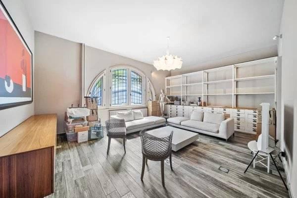 HOTEL PARTICULIER, CENTRE-VILLE DIJON, BOURGOGNE, FRANCE