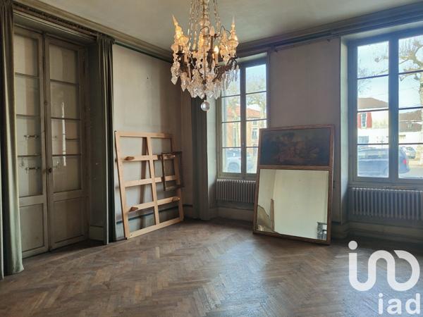 Maison 7 pièces de 300 m² à Lavardac (47230)