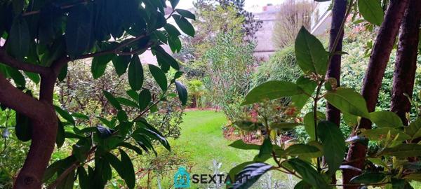 Beau Studio Paris 18ème de 27,48 M2 carrez dans bel Immeuble de standing proche Métro et Marché l'Olive +cave +parking boxable