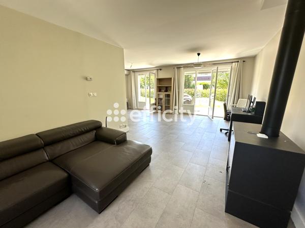 Maison
         4 pièces
        - 116 m² Bien prestige 410 000 € *