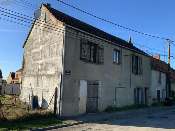 Maison à vendre à Boisseaux dans le Loiret (45480), ref : i12334/429