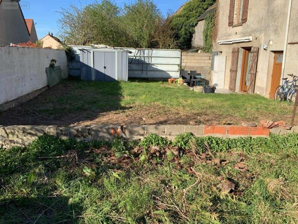 Maison à vendre à Boisseaux dans le Loiret (45480), ref : i12334/429