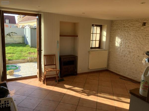 Maison à vendre à Boisseaux dans le Loiret (45480), ref : i12334/429