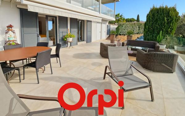 Appartement à vendre    3 pièces • 57 m2 Bandol