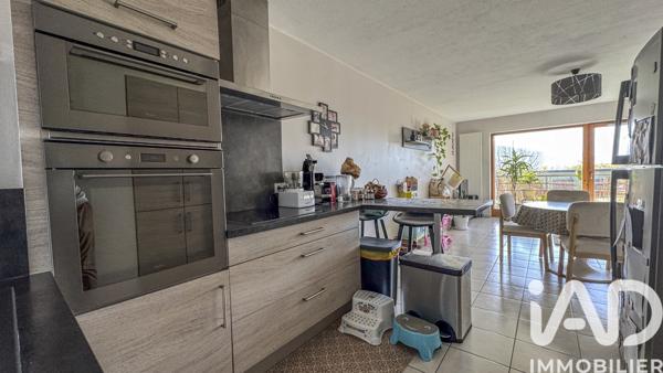 Appartement à vendre 4 pièces 77 m² Montmélian