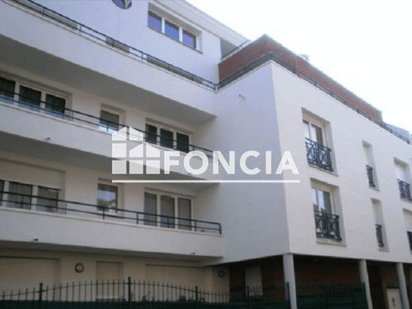 Location Studio 29.96 m² - 6 - 8 RUE DE LA LOUVIERE Lille 59000