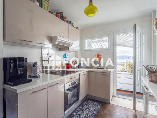 À vendre Appartement 3 pièces 65 m² - Toulon 83000