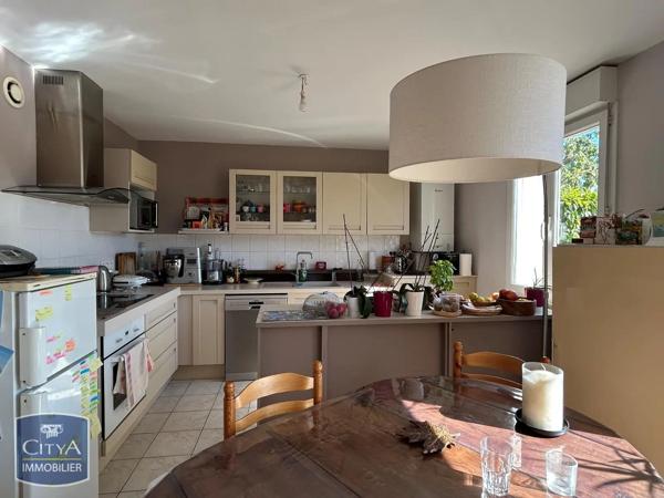 Appartement à louer 3 pièces 70m² Beaune (21200)