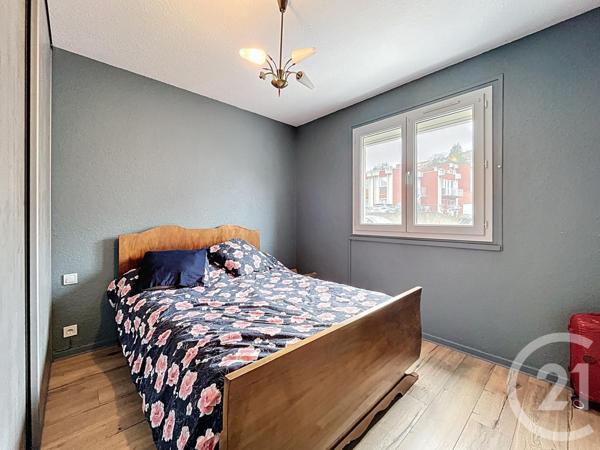 Appartement F3 Bis à vendre  4 pièces - 82,49 m2 VALS PRES LE PUY - 43