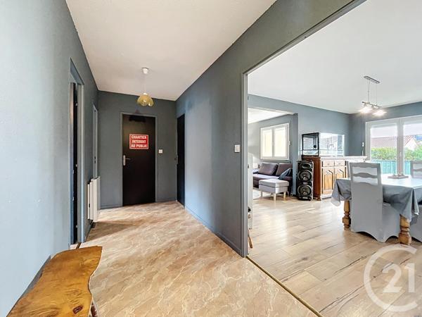 Appartement F3 Bis à vendre  4 pièces - 82,49 m2 VALS PRES LE PUY - 43