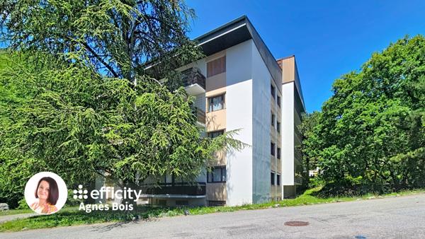 Appartement
         4 pièces
        - 100 m² Exclusivité 260 000 € *