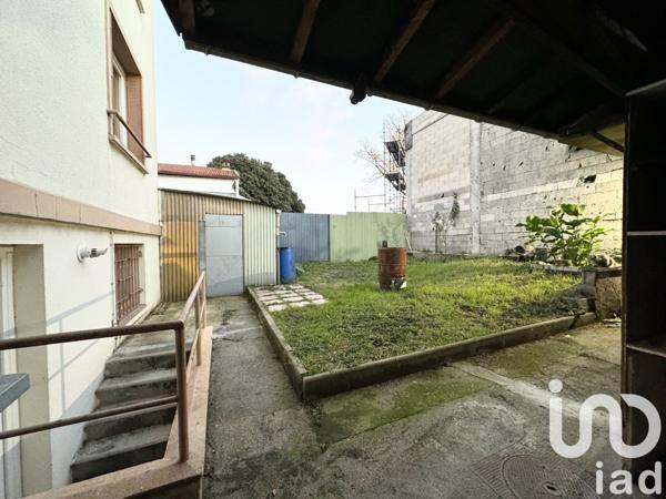 Maison traditionnelle 7 pièces de 103 m² à Bobigny (93000)