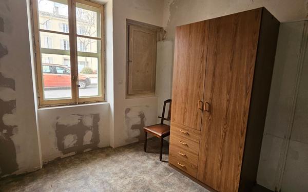 Maison à vendre    4 pièces •  Pertuis