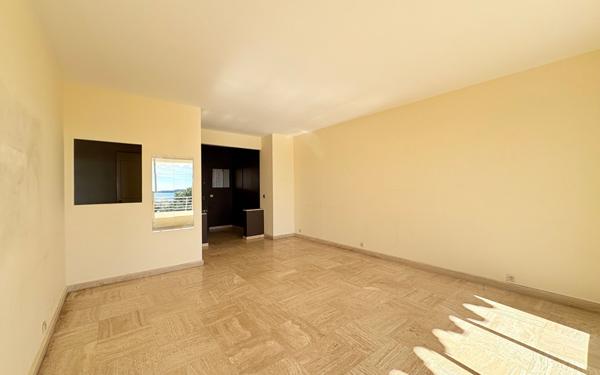 Appartement à vendre    2 pièces • 52,91 m2 Cannes