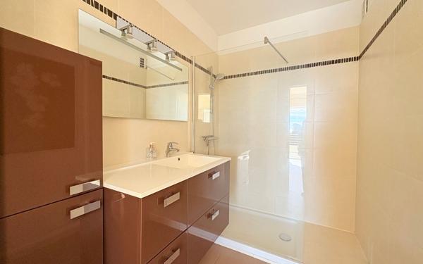 Appartement à vendre    2 pièces • 52,91 m2 Cannes