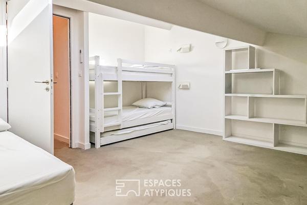 Duplex rénové avec terrasse à 5 minutes des plages