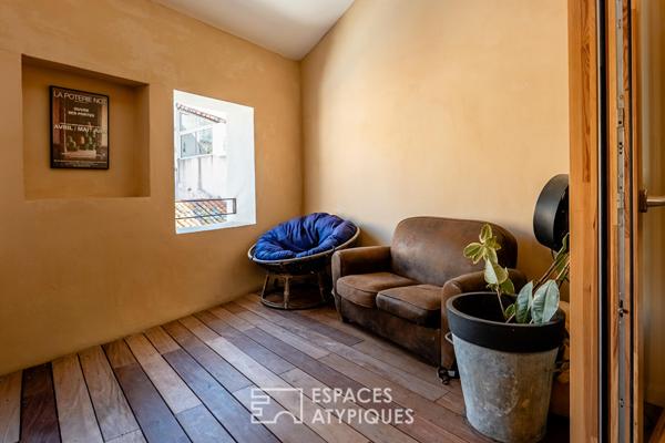 Duplex rénové avec terrasse à 5 minutes des plages